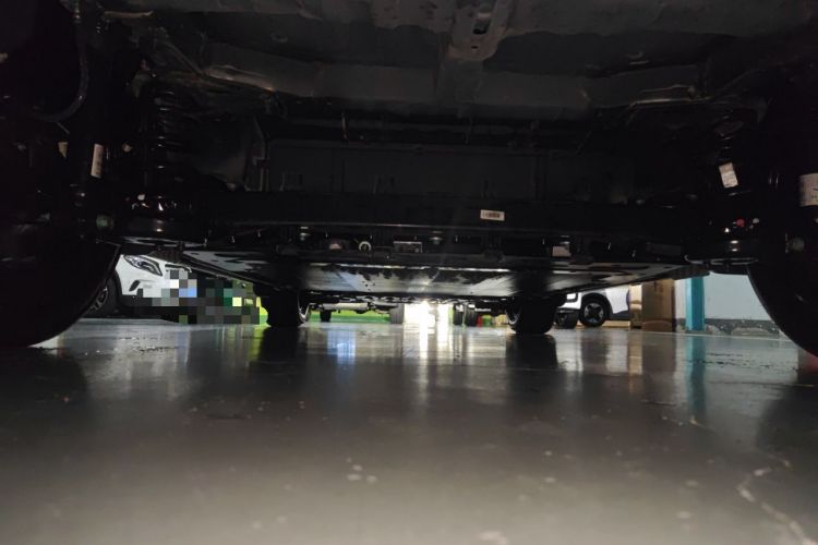 Used BYD Yuan UP 2024 401KM Leading Edition Chassis Rear