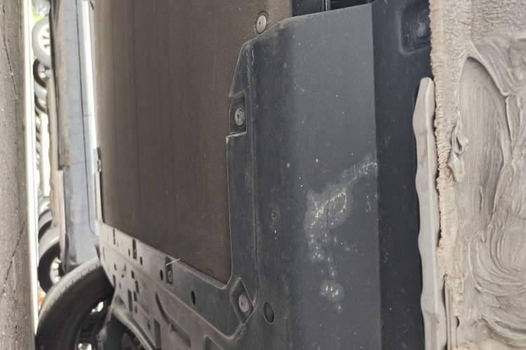 Used BYD Yuan UP 2024 401 km Active Version Chassis Rear Left