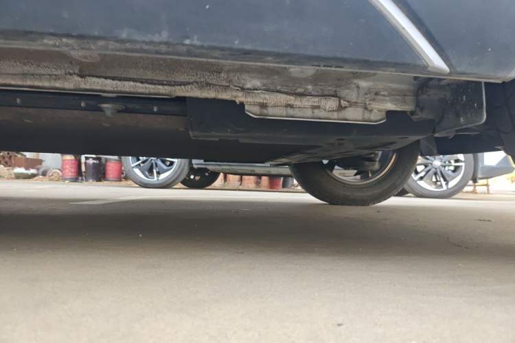 Used BYD Yuan UP 2024 401KM Leading Edition Chassis Rear Left