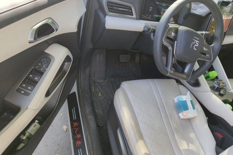Used BYD Yuan UP 2024 401 km Active Version Driver Seat