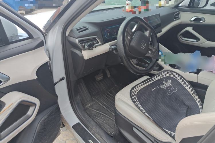 Used BYD Yuan UP 2024 401 km Active Version Driver Seat