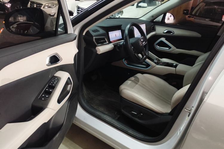 Used BYD Yuan UP 2024 401KM Beyond Edition Driver Seat