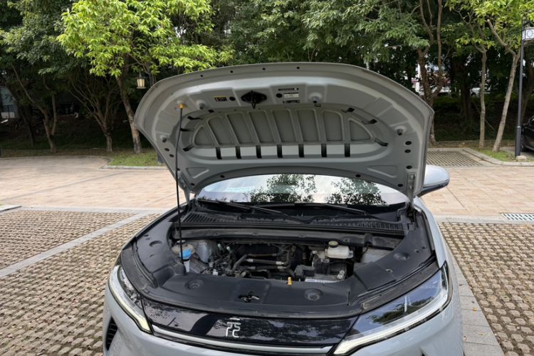 Used BYD Yuan UP 2024 401KM Beyond Edition Engine Bay