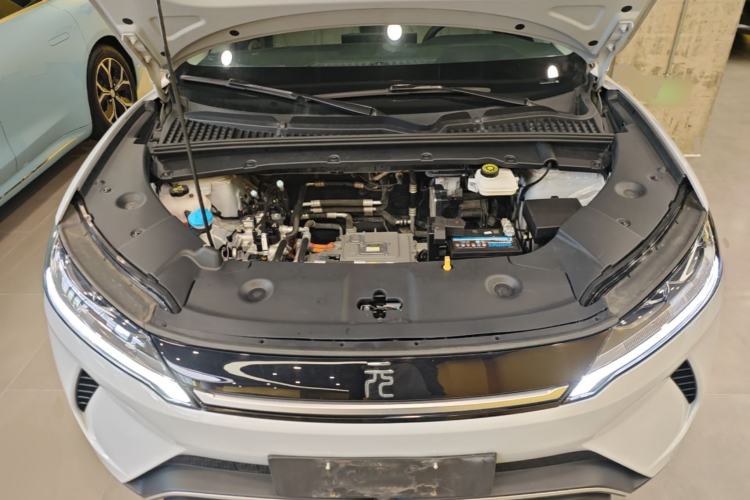 Used BYD Yuan UP 2024 401KM Leading Edition Engine Bay