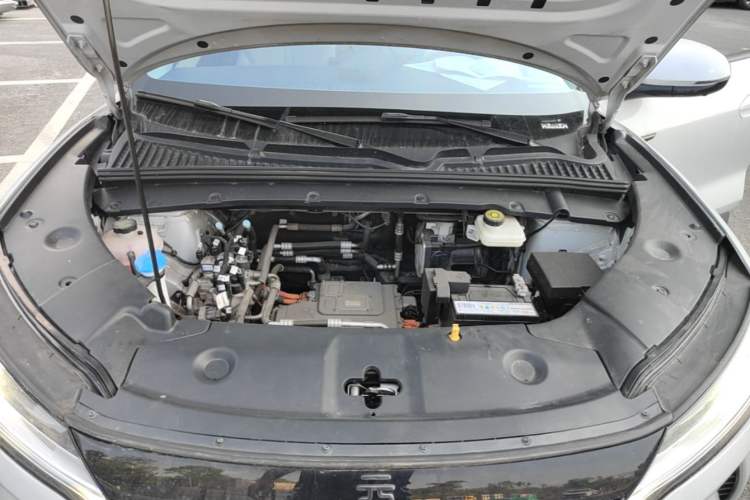 Used BYD Yuan UP 2024 401 km Active Version Engine Bay