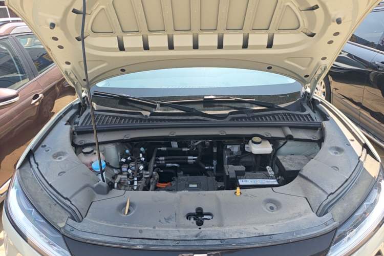 Used BYD Yuan UP 2024 401 km Active Version Engine Bay