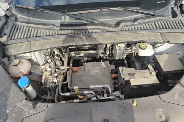 Used BYD Yuan UP 2024 401 km Active Version Engine Bay