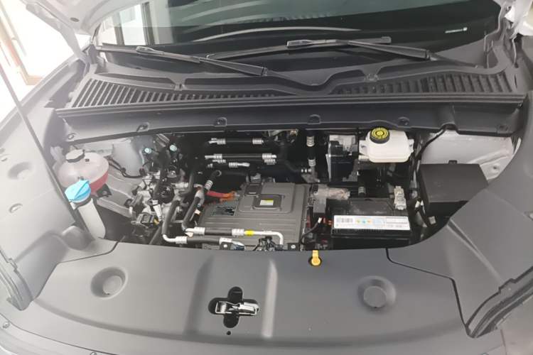 Used BYD Yuan UP 2024 401KM Beyond Edition Engine Bay