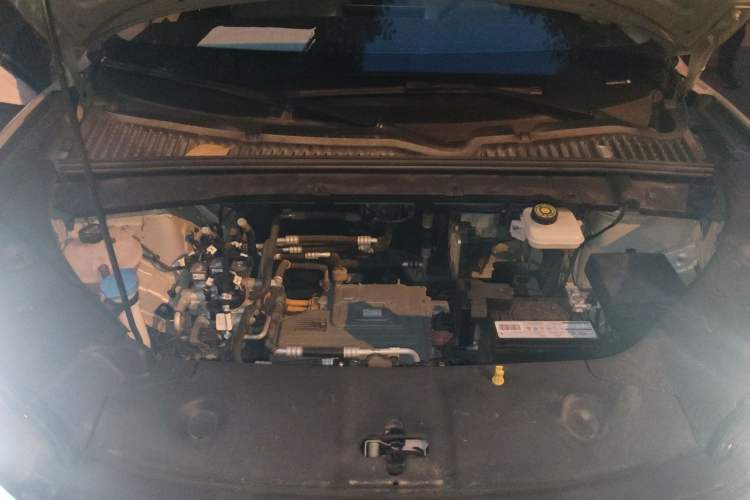 Used BYD Yuan UP 2024 401 km Active Version Engine Bay