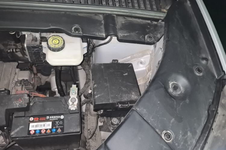 Used BYD Yuan UP 2024 401KM Beyond Edition Engine Bay Left