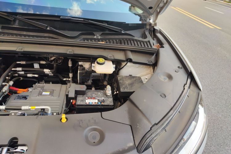 Used BYD Yuan UP 2024 401KM Beyond Edition Engine Bay Left