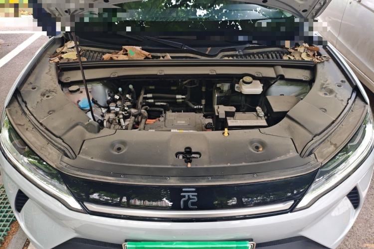 Used BYD Yuan UP 2024 401KM Leading Edition Engine Bay