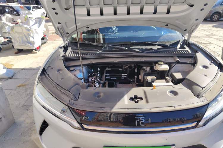Used BYD Yuan UP 2024 301KM Leading Edition Engine Bay Right