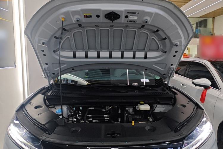 Used BYD Yuan UP 2024 401 km Active Version Engine Bay