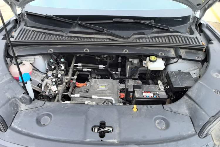 Used BYD Yuan UP 2024 401 km Active Version Engine Bay
