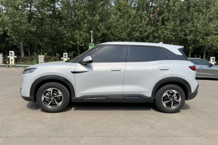 Used BYD Yuan UP 2024 301KM Leading Edition Exterior 2