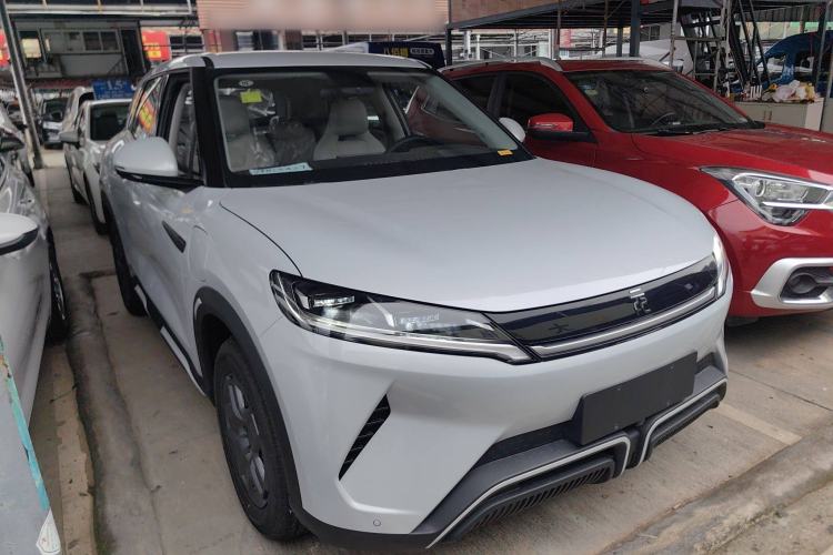 Used BYD Yuan UP 2024 401 km Active Version Exterior 2
