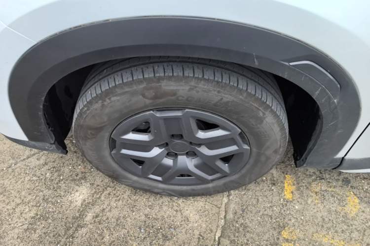 Used BYD Yuan UP 2024 401 km Active Version Exterior 2