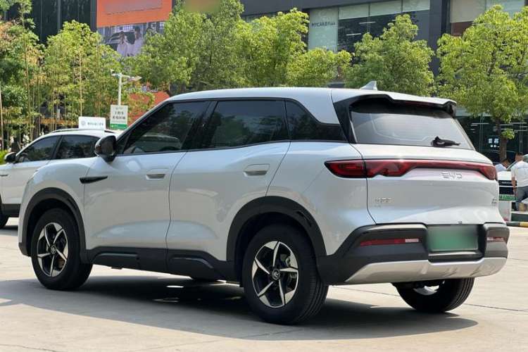 Used BYD Yuan UP 2024 301KM Leading Edition Exterior 3