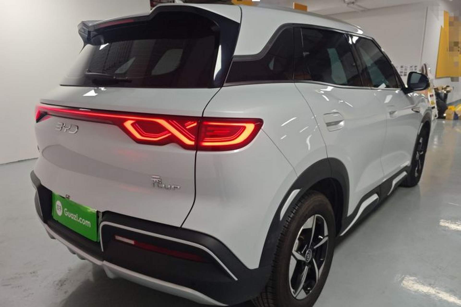 Used BYD Yuan UP 2024 401KM Beyond Edition Exterior 5