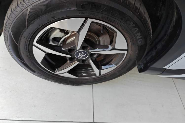 Used BYD Yuan UP 2024 401KM Leading Edition Exterior 7