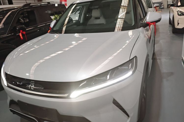Used BYD Yuan UP 2024 401KM Leading Edition Front