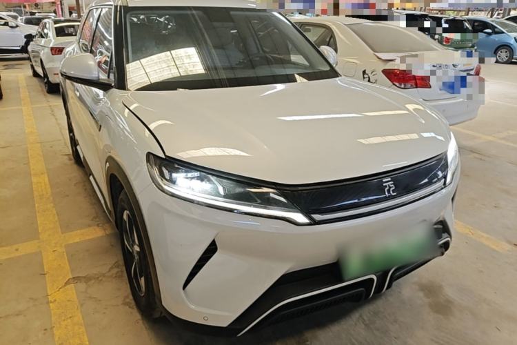 Used BYD Yuan UP 2024 401KM Leading Edition Front Right 45 Deg