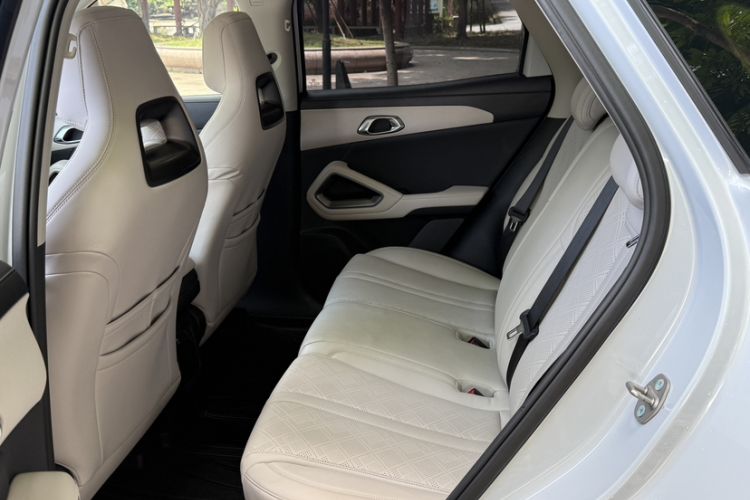 Used BYD Yuan UP 2024 401KM Beyond Edition Interior 1