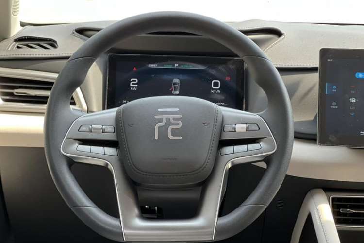 Used BYD Yuan UP 2024 301KM Leading Edition Interior 2