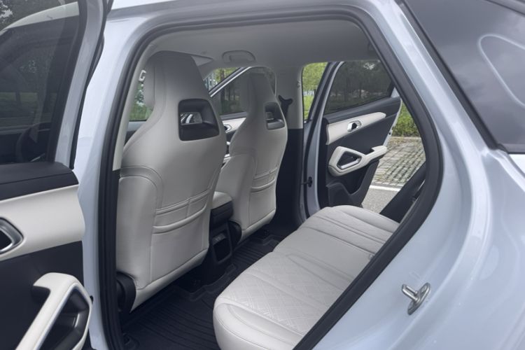 Used BYD Yuan UP 2024 401 km Active Version Interior 2