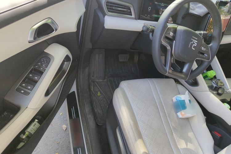 Used BYD Yuan UP 2024 401 km Active Version Interior 3