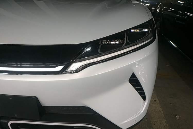 Used BYD Yuan UP 2024 401KM Beyond Edition Left Front Headlight