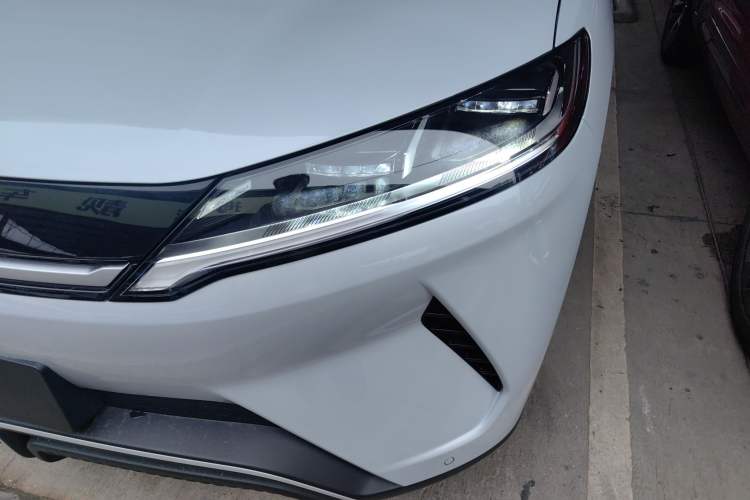 Used BYD Yuan UP 2024 401 km Active Version Left Front Headlight