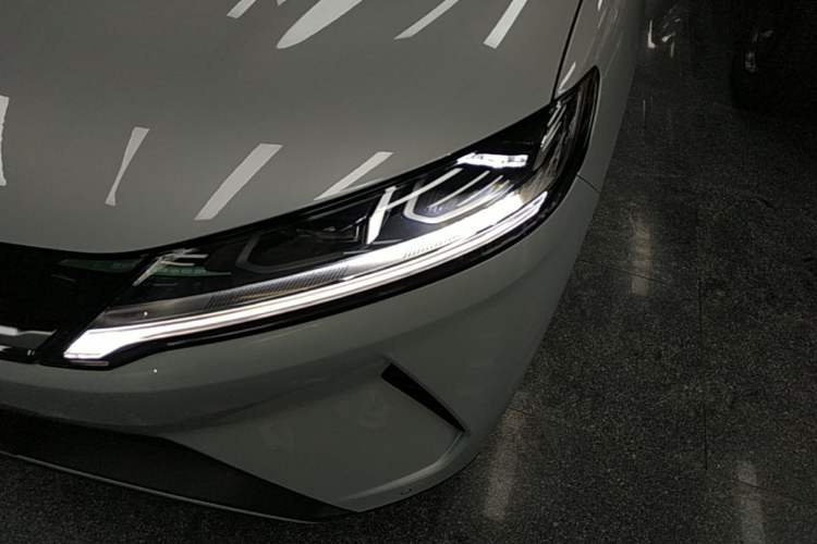 Used BYD Yuan UP 2024 401KM Leading Edition Left Front Headlight
