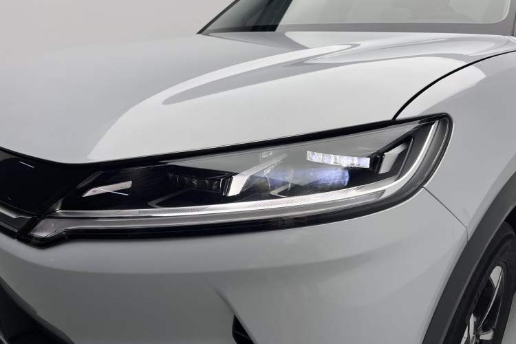 Used BYD Yuan UP 2024 401KM Beyond Edition Left Front Headlight