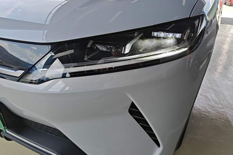Used BYD Yuan UP 2024 401KM Beyond Edition Left Front Headlight