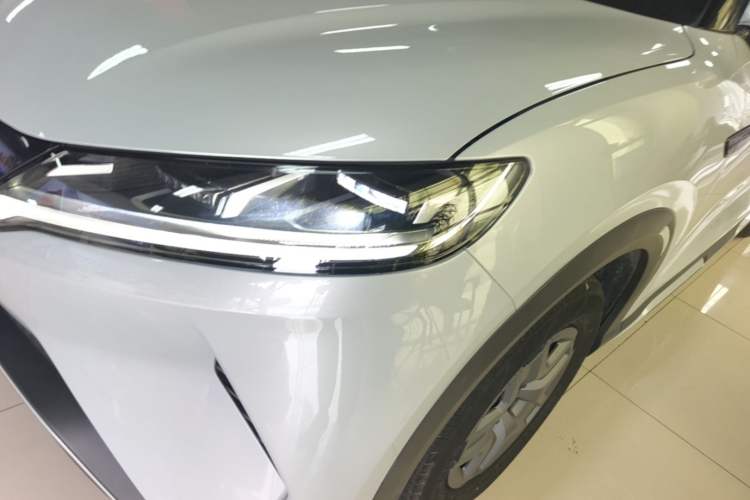 Used BYD Yuan UP 2024 401 km Active Version Left Front Headlight
