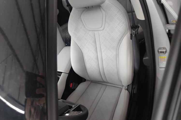 Used BYD Yuan UP 2024 401 km Active Version Left Front Seat