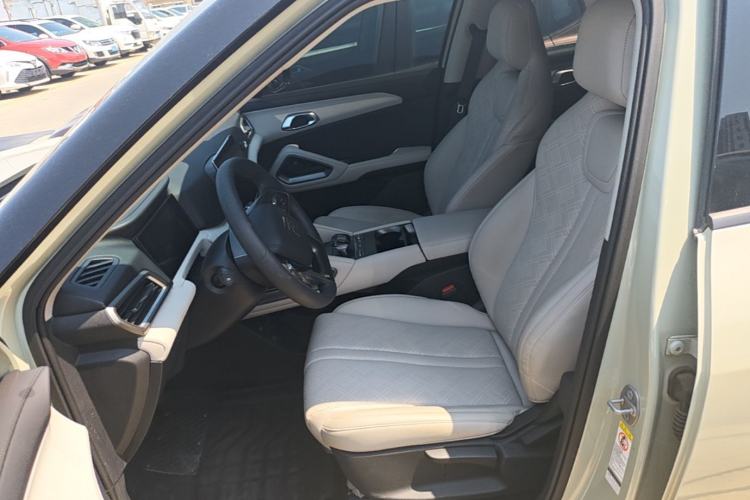 Used BYD Yuan UP 2024 401 km Active Version Left Front Seat