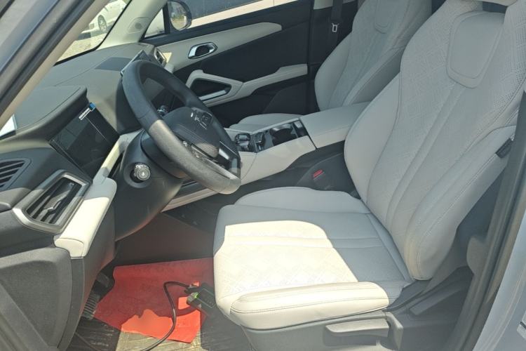 Used BYD Yuan UP 2024 401KM Leading Edition Left Front Seat
