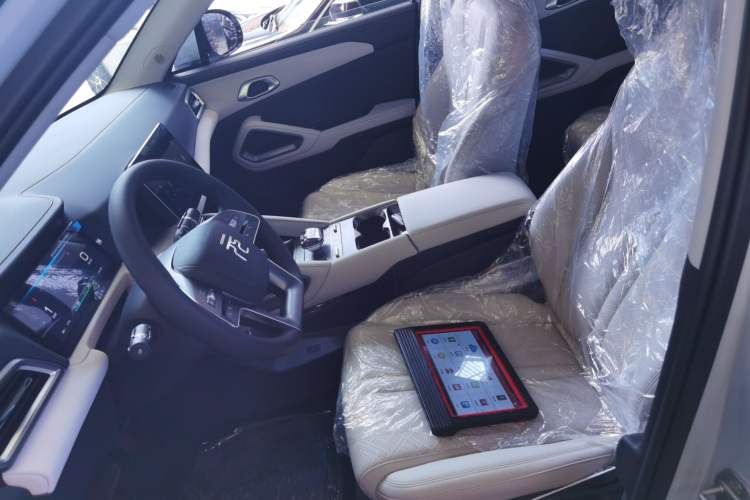 Used BYD Yuan UP 2024 401 km Active Version Left Front Seat
