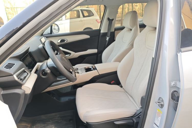 Used BYD Yuan UP 2024 401 km Active Version Left Front Seat
