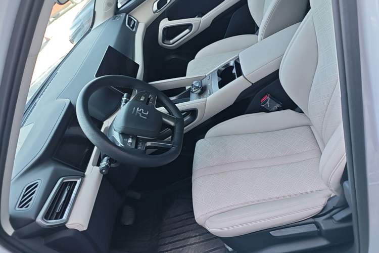 Used BYD Yuan UP 2024 401 km Active Version Left Front Seat