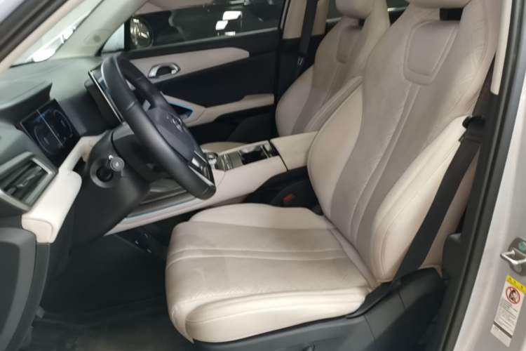 Used BYD Yuan UP 2024 401KM Beyond Edition Left Front Seat