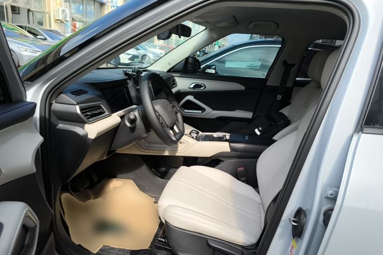 Used BYD Yuan UP 2024 401 km Active Version Left Front Seat