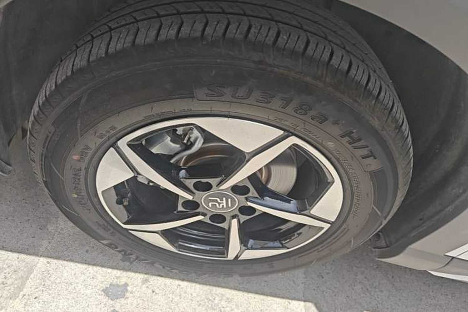 Used BYD Yuan UP 2024 401KM Leading Edition Left Front Wheel Hub