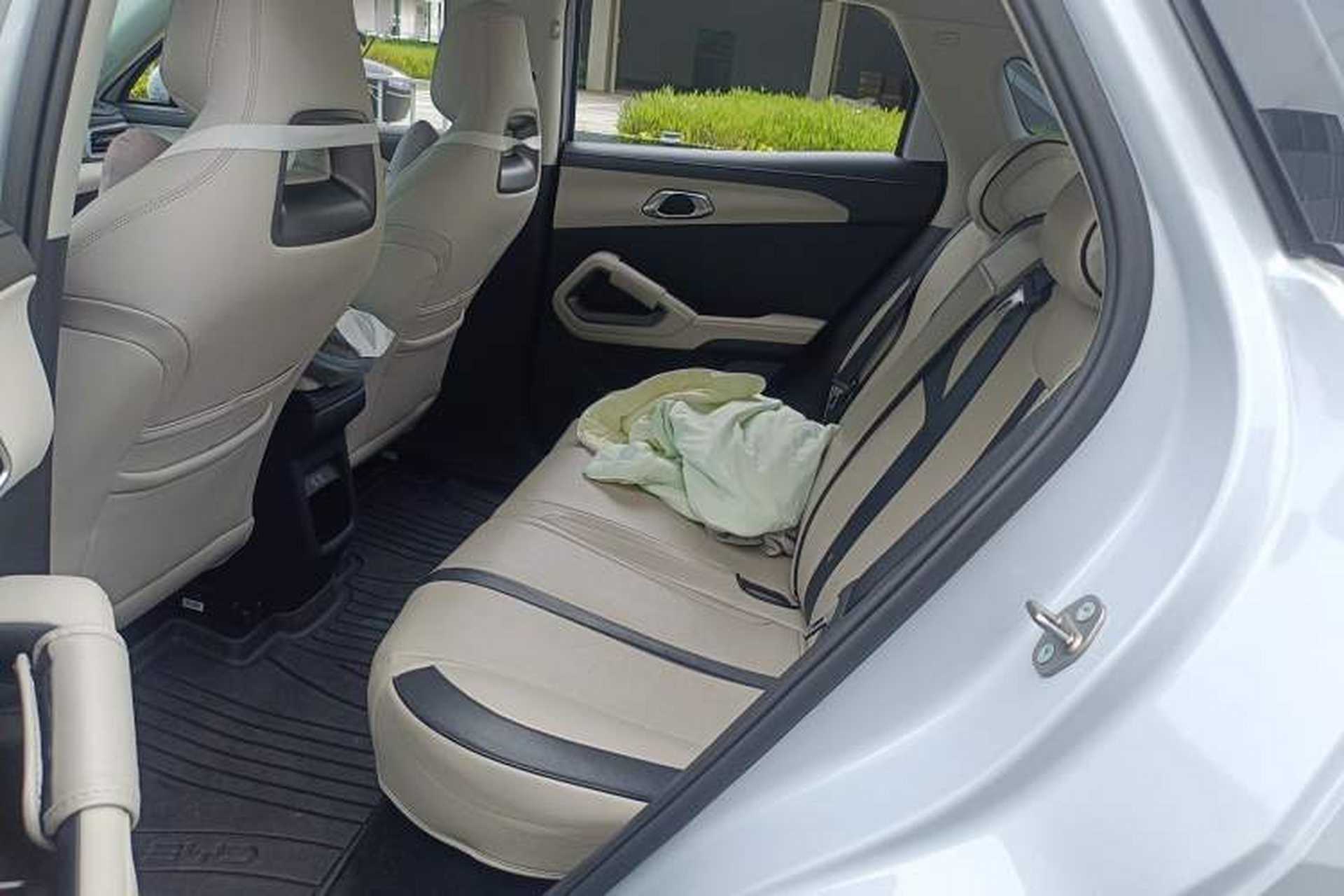 Used BYD Yuan UP 2024 401KM Beyond Edition Left Rear Seat