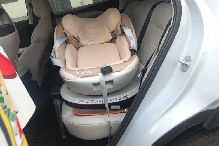 Used BYD Yuan UP 2024 401 km Active Version Left Rear Seat