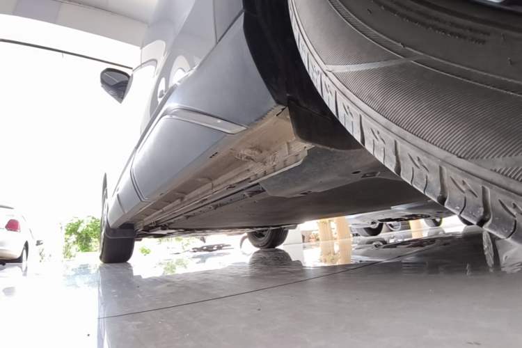 Used BYD Yuan UP 2024 401 km Active Version Left Side Sill