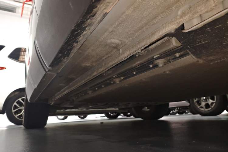 Used BYD Yuan UP 2024 401KM Leading Edition Left Side Sill